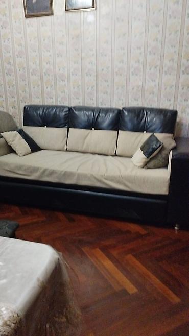 divan taxt: Divan – iki rəngli (qara və bej) dizayn - Model: 3 oturacaqlı, düz — 1
