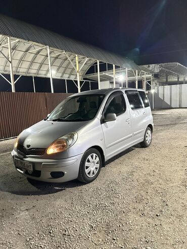4 ронер: Toyota Funcargo: 2004 г., 1.5 л, Автомат, Бензин, Van