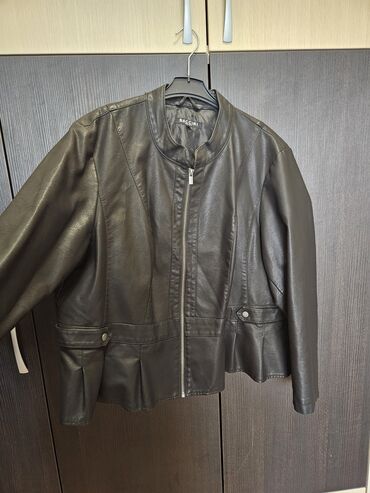 crna teksas jakna: Jakna skaj. velicina 3xl . odgovara 52 vel. kraci model sa kao