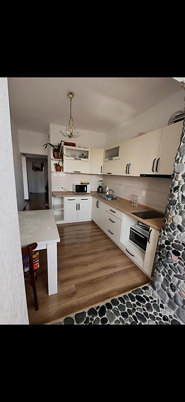 Недвижимость: 3 комнаты, 69 м², Индивидуалка, 4 этаж, Евроремонт — 5