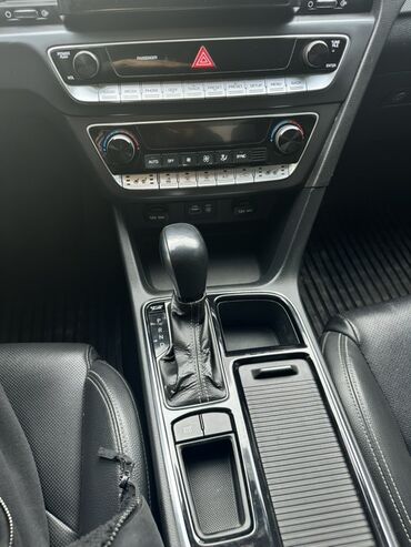 Hyundai: Hyundai Sonata: 2017 г., 2 л, Автомат, Газ, Седан — 15