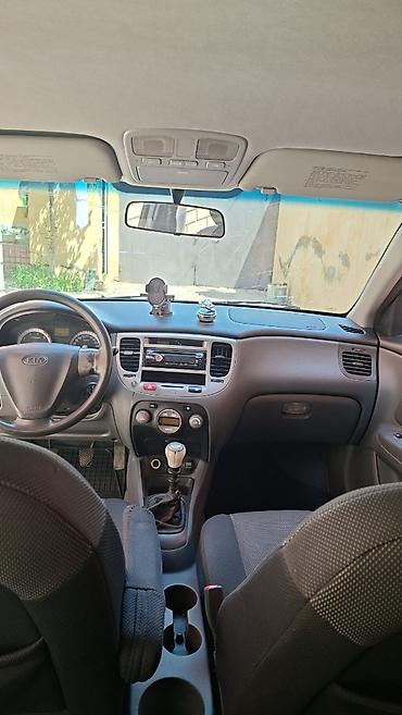 bmw m3 e92: Kia Rio: 1.5 l | 2005 il Hetçbek — 8