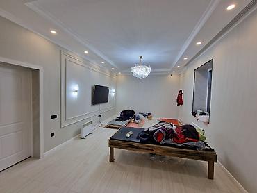 Деревянные лестницы: Деревянная лестница Для дома, Форма лестницы: Много-маршевая, Стиль: Классический — 13