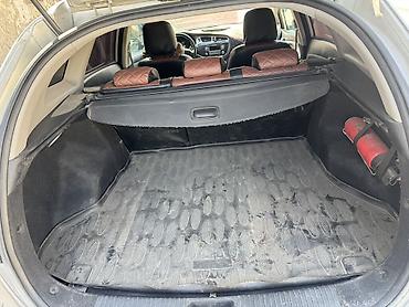 кia sorento: Kia Ceed: 2014 г., 1.6 л, Механика, Бензин, Универсал — 7