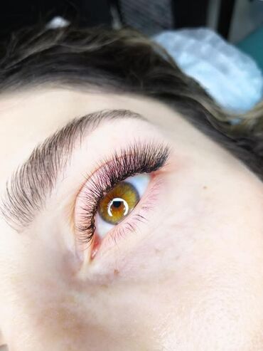 Лешмейкеры: Бишкек🇰🇬! Нежный взгляд, пушистые реснички и никакой туши 💕 Создам — 5