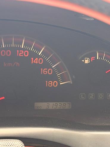 windom 2001: Toyota Ipsum: 2003 г., 2.4 л, Автомат, Бензин, Минивэн — 8