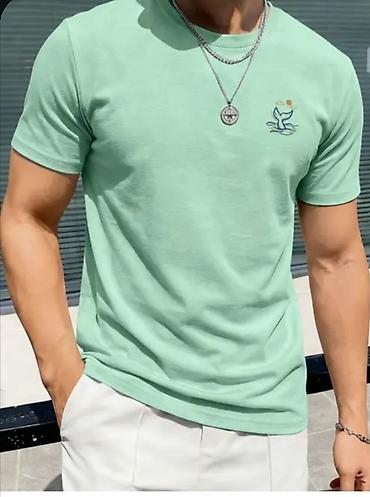 Futbolkalar: Müasir dizaynlı kişi T‑shirt - Rəng: açıq nane-yaşıl - Model — 1