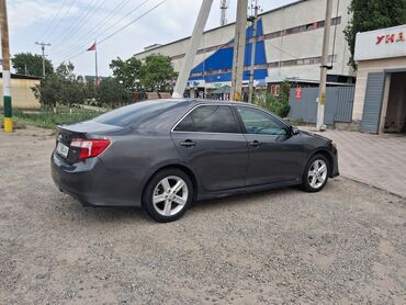 руль портер: Toyota Camry: 2014 г., 2.5 л, Автомат, Бензин, Седан