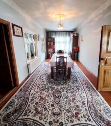 Həyət evləri və villaların satışı: Qəbələnin mərkəzində həyət evi satılır❗️❗️ ●Məkan: Şəhərin mərkəzi — 6