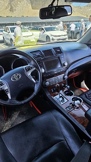 высокие машины: Toyota Highlander: 2013 г., 3.5 л, Автомат, Бензин, Кроссовер — 5
