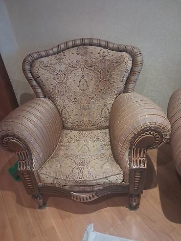 Divan və kreslo dəstləri: Qiymet Hamsı biryerde 400 manat Klassik üslubda yumşaq mebel dəsti - — 3