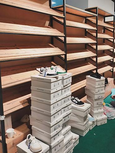 Стеллажи: Торговые стеллажи для магазина косметики/аптеки/салона - Конструкция — 4