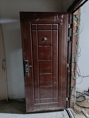 domax qapi: Dəmir giriş qapısı - Material: polad/dəmir konstruksiya, möhkəm — 1