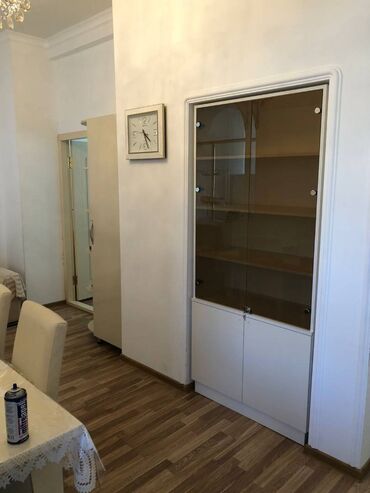 Uzunmüddətli kirayə mənzillər: İçərişəhər metrosuna 4 dəqiqə piyada məsafədə, Qubernator Bağının lalafo.az -da Uzunmüddətli kirayə mənzillər: İçərişəhər metrosuna 4 dəqiqə piyada məsafədə, Qubernator Bağının