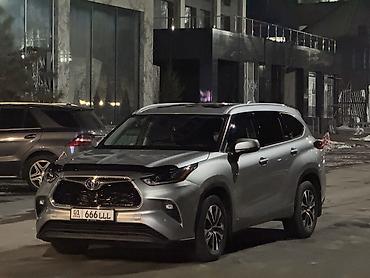 Toyota: Toyota Highlander: 2022 г., 2.5 л, Автомат, Гибрид, Внедорожник — 1