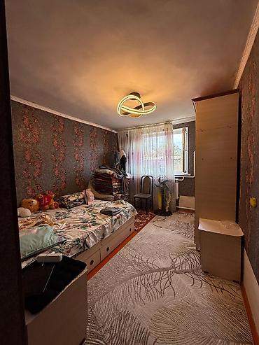 Продажа коттеджей и домов: Продается дом в Ж/м Ак-Орго по ул. Жетиген ближе к Ахунбаева Дом — 6