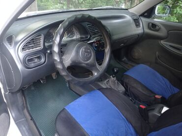 двигатель на юмз: Daewoo Lanos: 2001 г., 1.5 л, Механика, Бензин, Хетчбек