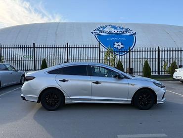 sonata uf: Hyundai Sonata: 2019 г., 2 л, Автомат, Газ, Лифтбек — 1