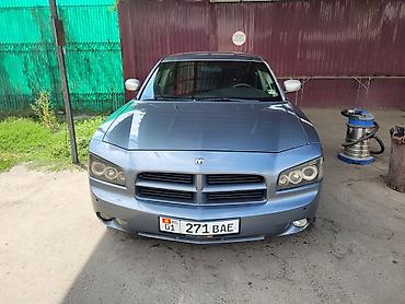 Dodge Зарядник: 2007 г., 2.8 л, Автомат, Бензин, Седан