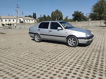 сиденья volkswagen: Volkswagen Vento: 1997 г., Механика, Бензин, Седан — 2