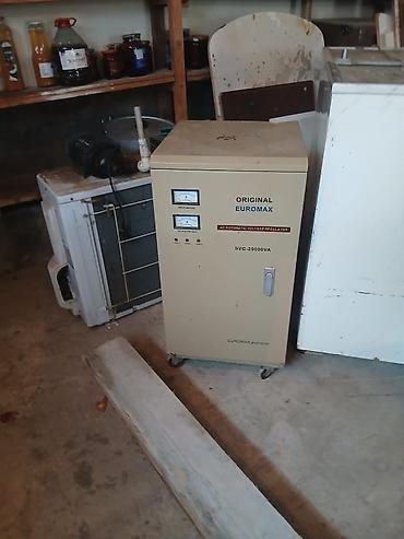 tekstil baku: EUROMAX SVC-20000VA – AC Avtomatik Gərginlik Tənzimləyicisi - — 2