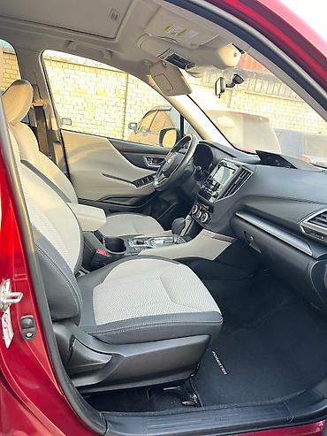 Subaru: Subaru Forester: 2020 г., Бензин — 8