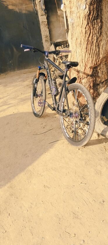 İdman velosipedləri: İşlənmiş Dağ velosipedi Forward, 28", sürətlərin sayı: 8, Ünvandan götürmə — 4