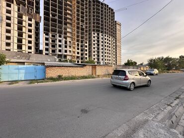 продается орошаемая земля в жайылско районе алтыр будёновка 5 40 гектар цена договорная с довой проблем нету оформление сразу: 4 соток, Для бизнеса, Красная книга