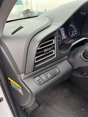 Hyundai: Hyundai Avante: 2019 г., 1.6 л, Вариатор, Бензин, Седан — 8