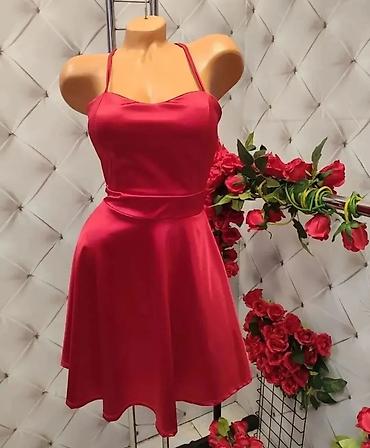 Haljine: ❤️❤️ satenske haljinice koje se pertlaju pozadi. 3000❤️❤️ — 18