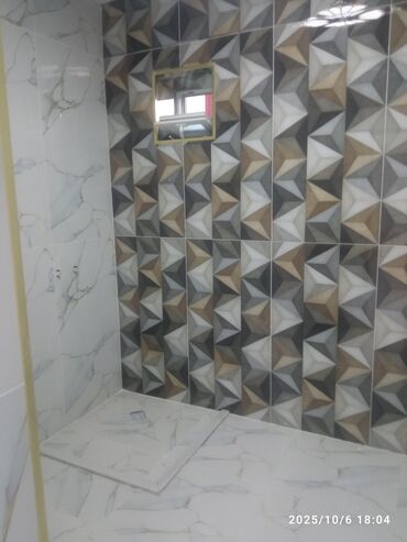 Həyət evləri və villaların satışı: İki mərtəbəli, geniş həyət sahəsi olan fərdi ev. Xüsusiyyətlər: - — 9