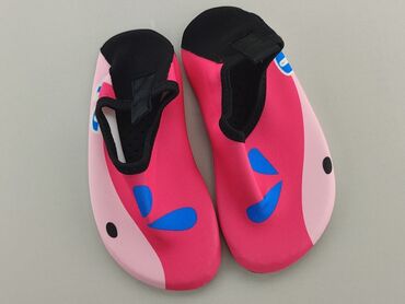 criss cross buty sportowe: Dziecięce buty basenowe