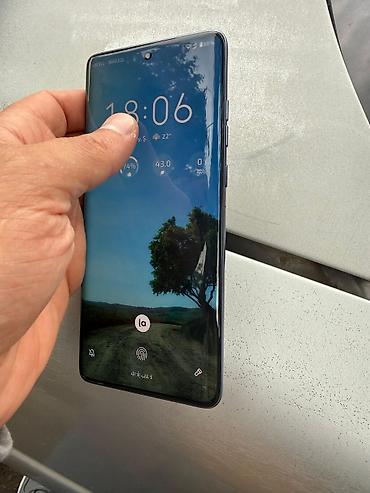 телефон fly cumulus 1: Motorola Edge, 256 ГБ, цвет - Серый, Беспроводная зарядка — 7