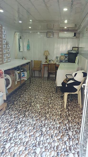 Kommersiya daşınmaz əmlakı: İcarəyə verilir – kiçik ofis/iş sahəsi (kiosk tipli məkan) — 2