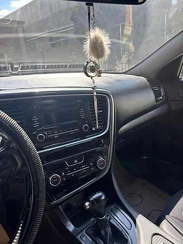 su radiatoru: Kia Optima: 2 l | 2013 il Sedan — 8