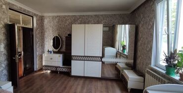 Həyət evləri və villaların satışı: Bakıxanov qəs. 8 otaq, 180 kv. m, Kredit yoxdur, Təmirsiz — 8