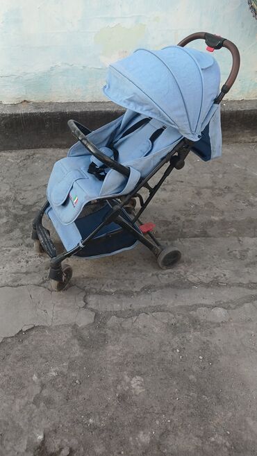 детские коляски голландия: Коляска, цвет - Голубой, Б/у