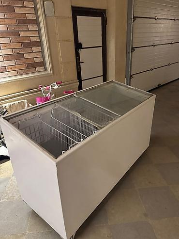 ət dograyan misar: Uğur dərin dondurucu həcm 500 litr ölçü 1.55 metr *700* Azn. İç — 1