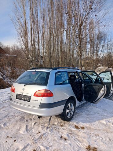 tayota tacoma: Toyota Avensis: 2002 г., 1.8 л, Механика, Бензин, Универсал