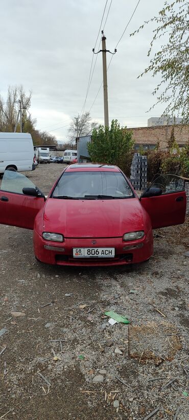 тд коробка: Mazda 323: 1994 г., 1.5 л, Механика, Бензин, Хетчбек