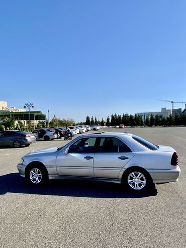 Mercedes-Benz: Mercedes-Benz C 280: 2.8 l | 1996 il Sedan — 6