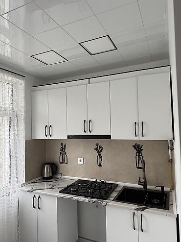 mezahir rustemov kucesi: Nerimanovda 5/5 etaj 2 oragli xruwovka proekt ev satilir, Kupca var — 4