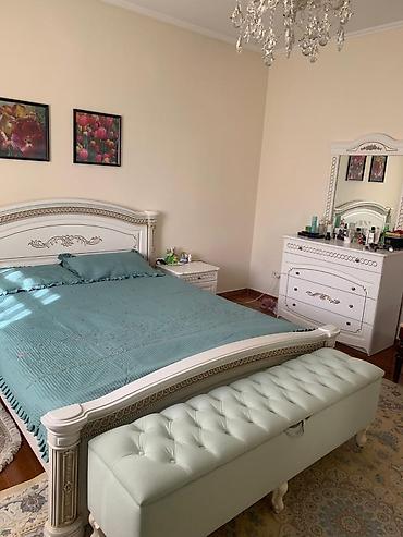 Продажа коттеджей и домов: Продаю особняк,в престижном районе !7 мкр .7 сот красная книгавсе at lalafo.kg — 25 Продажа коттеджей и домов: Продаю особняк,в престижном районе !7 мкр .7 сот красная книгавсе — 25