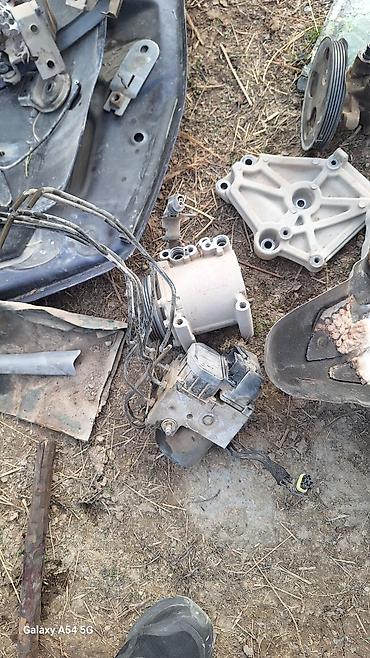 Mitsubishi: Mitsubishi Carisma: 2001 г., Седан at lalafo.kg — 9 Mitsubishi: Mitsubishi Carisma: 2001 г., Седан — 9