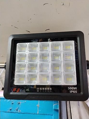 led ламп: Светодиодный прожектор 300W, IP65 - Мощность: 300 Вт - Класс защиты — 1