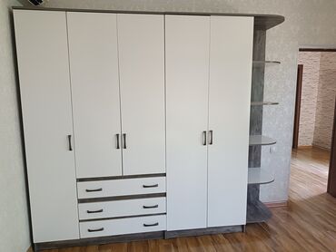 спалный кровать: Распродажа мебели. недорого Кровати односпальные Кухонный уголок