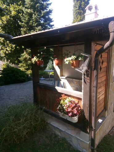 Kuće na prodaju: 138 kv. m, 4 sobe — 7