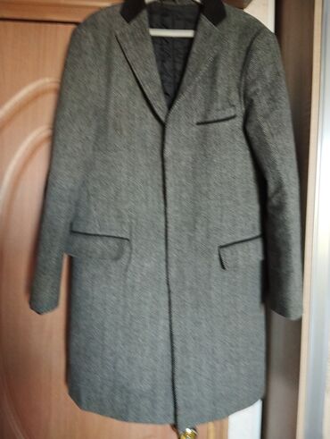 зимнее пальто: Пальто драп,шерсть, на мальчика 44-46 рахмера,в хорошем очень
