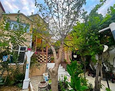 Həyət evləri və villaların satışı: M.Ə. Rəsulzadə qəs. 6 otaqlı, 170 kv. m, Kredit yoxdur, Orta təmir — 22