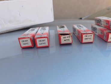 Auto delovi: Svećica Champion RC8BYC OE030 sa dva kraka. Imam 3 komada. Cena 350 na lalafo.rs — 11 Auto delovi: Svećica Champion RC8BYC OE030 sa dva kraka. Imam 3 komada. Cena 350 — 11